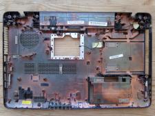 Нижня частина Toshiba&nbsp;Satellite&nbsp;L675